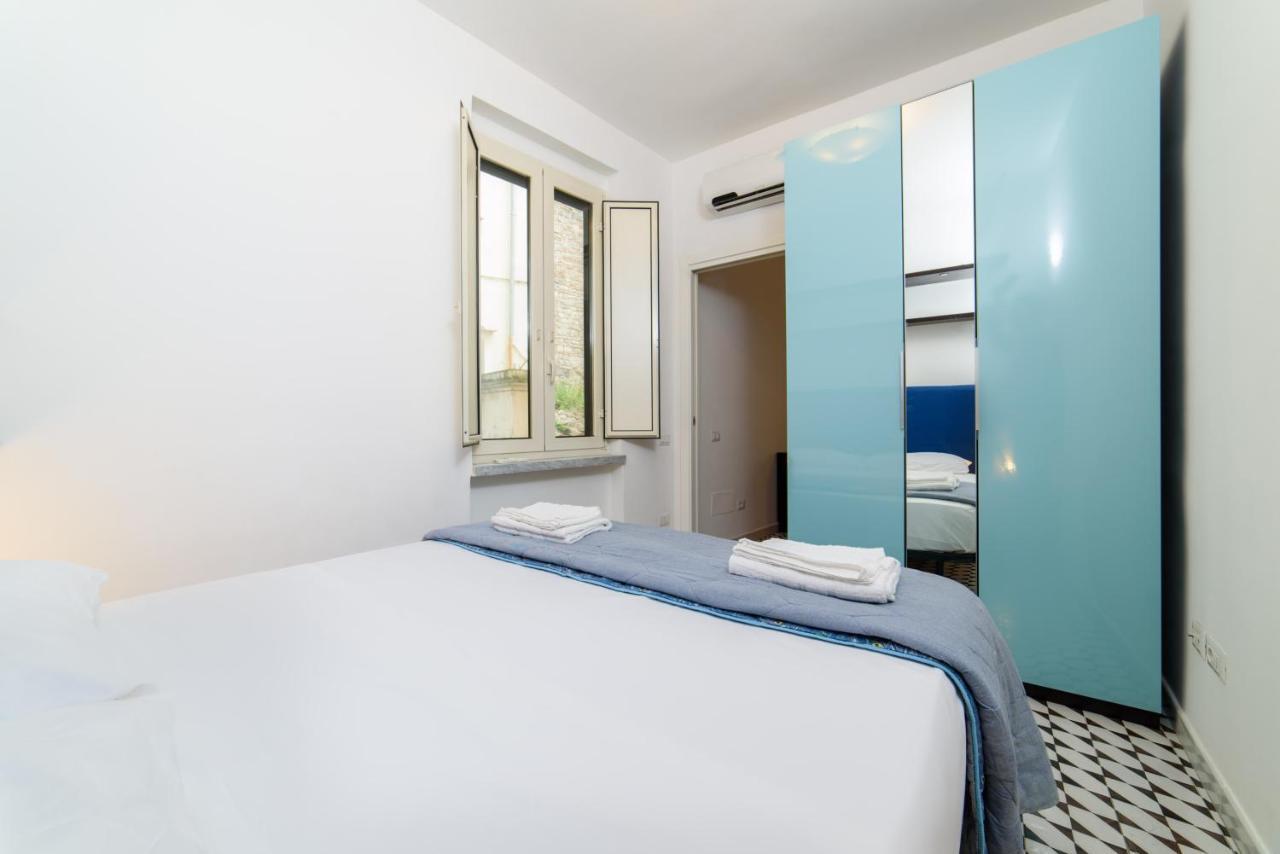 Centro Storico - Wifi & Cucina Lägenhet Salerno Exteriör bild