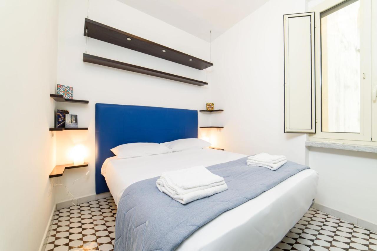 Centro Storico - Wifi & Cucina Lägenhet Salerno Exteriör bild