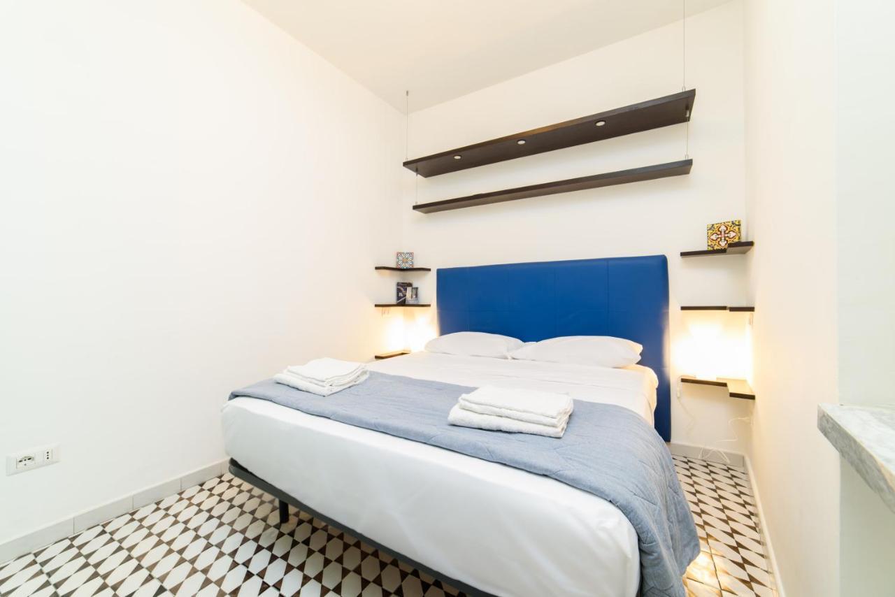 Centro Storico - Wifi & Cucina Lägenhet Salerno Exteriör bild